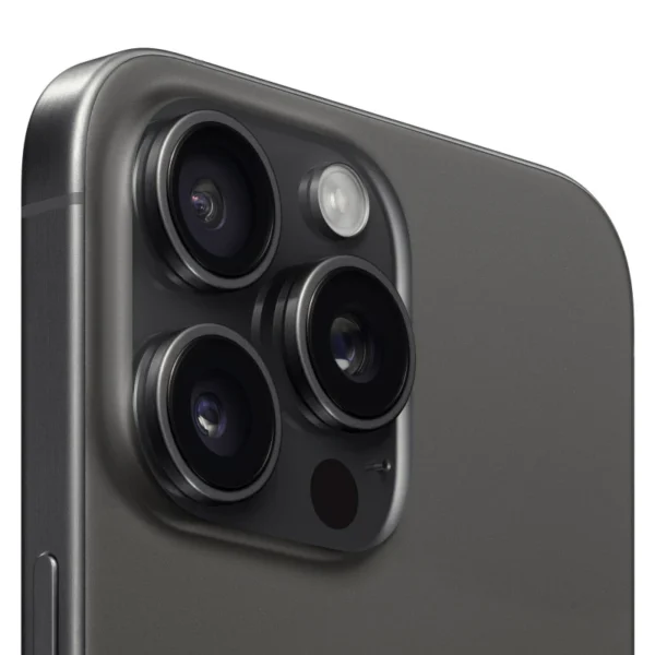 iPhone 15 Pro black titanium-2